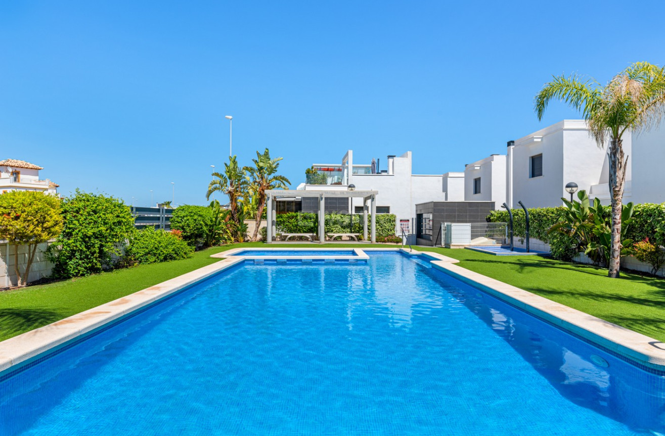 Odsprzedaż - Mieszkanie w bloku - Orihuela Costa - Costa Blanca