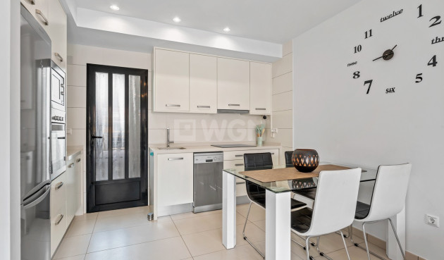 Odsprzedaż - Mieszkanie w bloku - Orihuela Costa - Costa Blanca