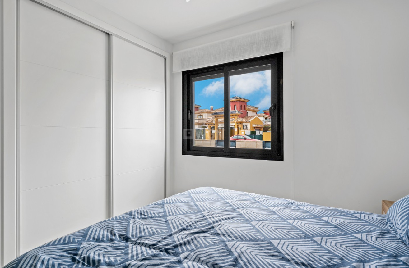 Odsprzedaż - Mieszkanie w bloku - Orihuela Costa - Costa Blanca