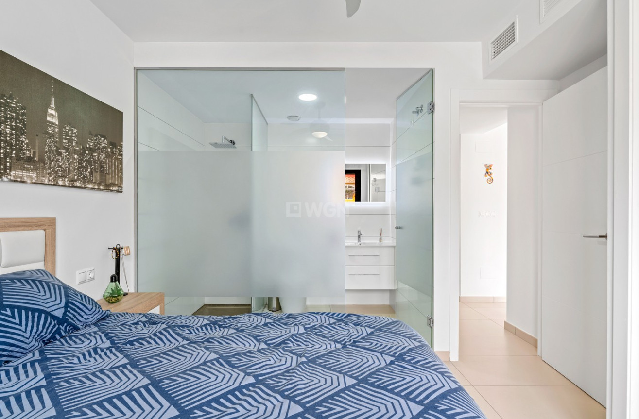 Odsprzedaż - Mieszkanie w bloku - Orihuela Costa - Costa Blanca