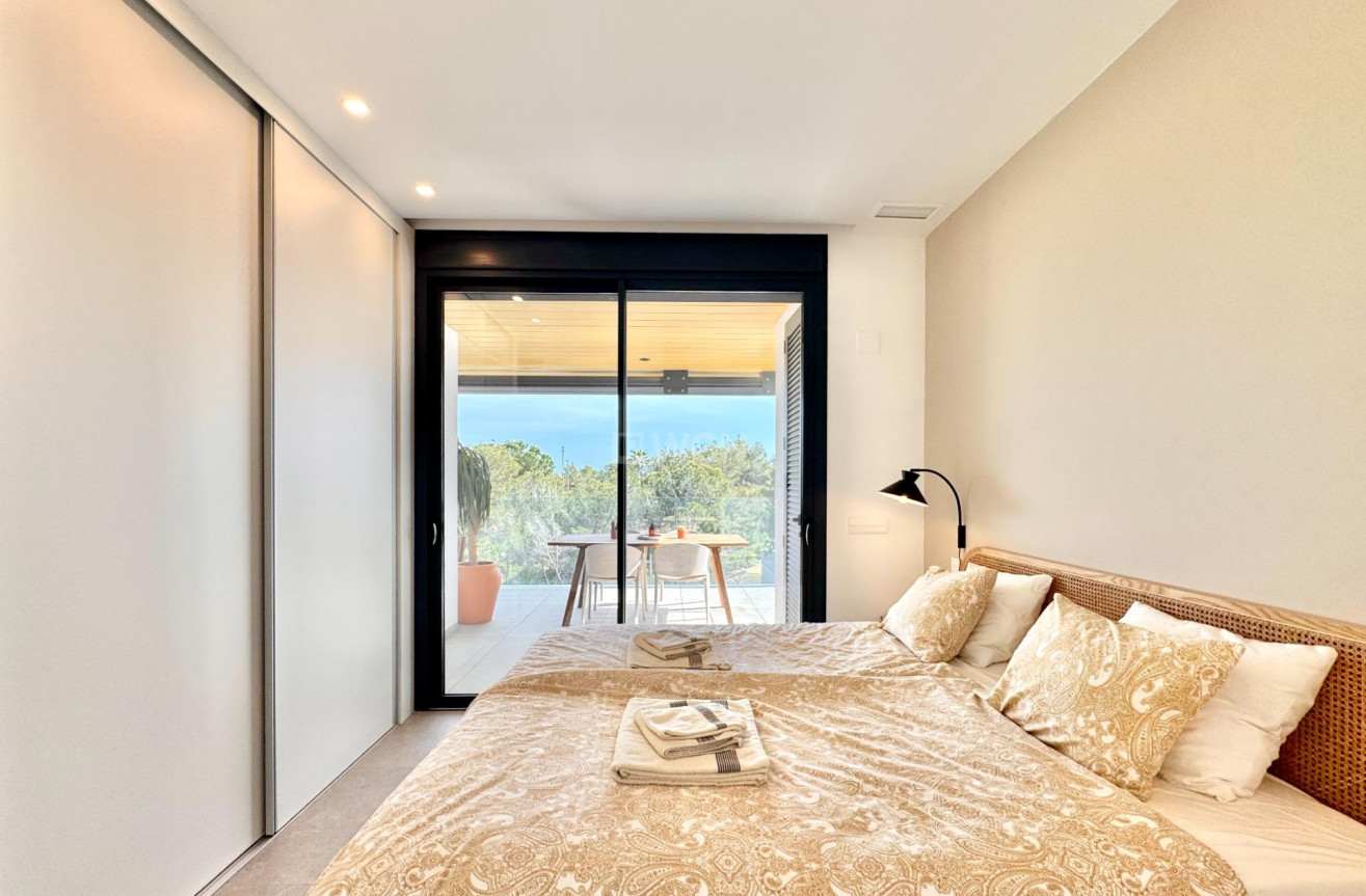 Resale - Apartment / flat - Orihuela - Las Colinas Golf