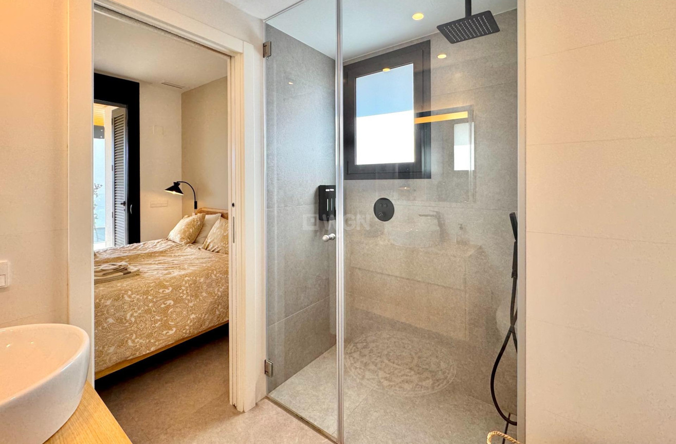 Resale - Apartment / flat - Orihuela - Las Colinas Golf