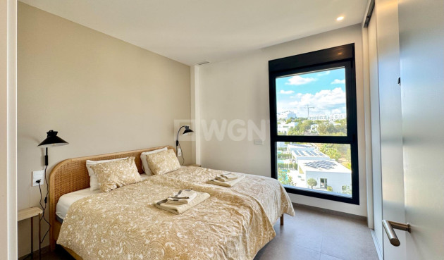 Resale - Apartment / flat - Orihuela - Las Colinas Golf