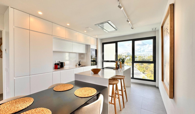 Resale - Apartment / flat - Orihuela - Las Colinas Golf