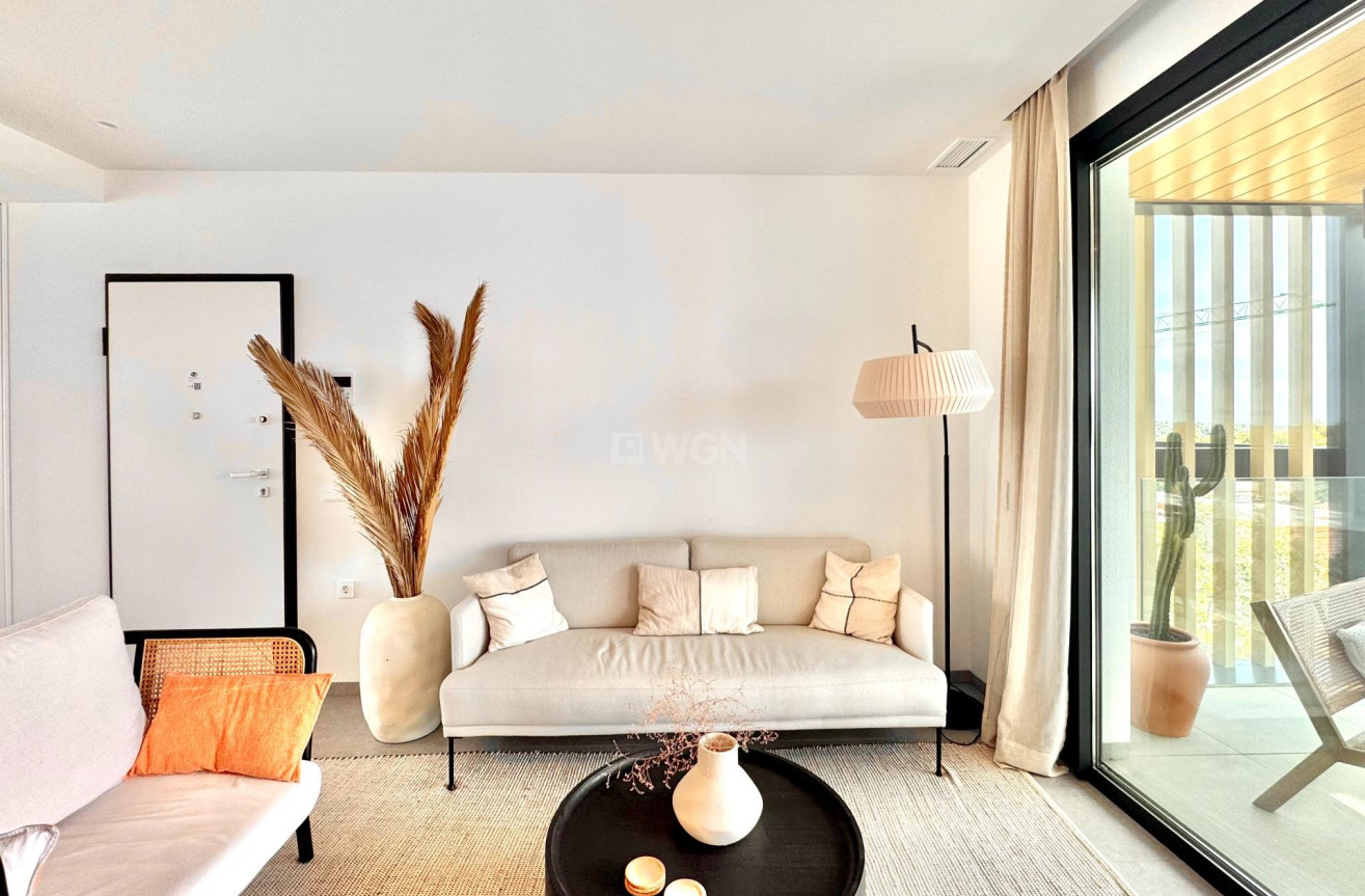 Resale - Apartment / flat - Orihuela - Las Colinas Golf