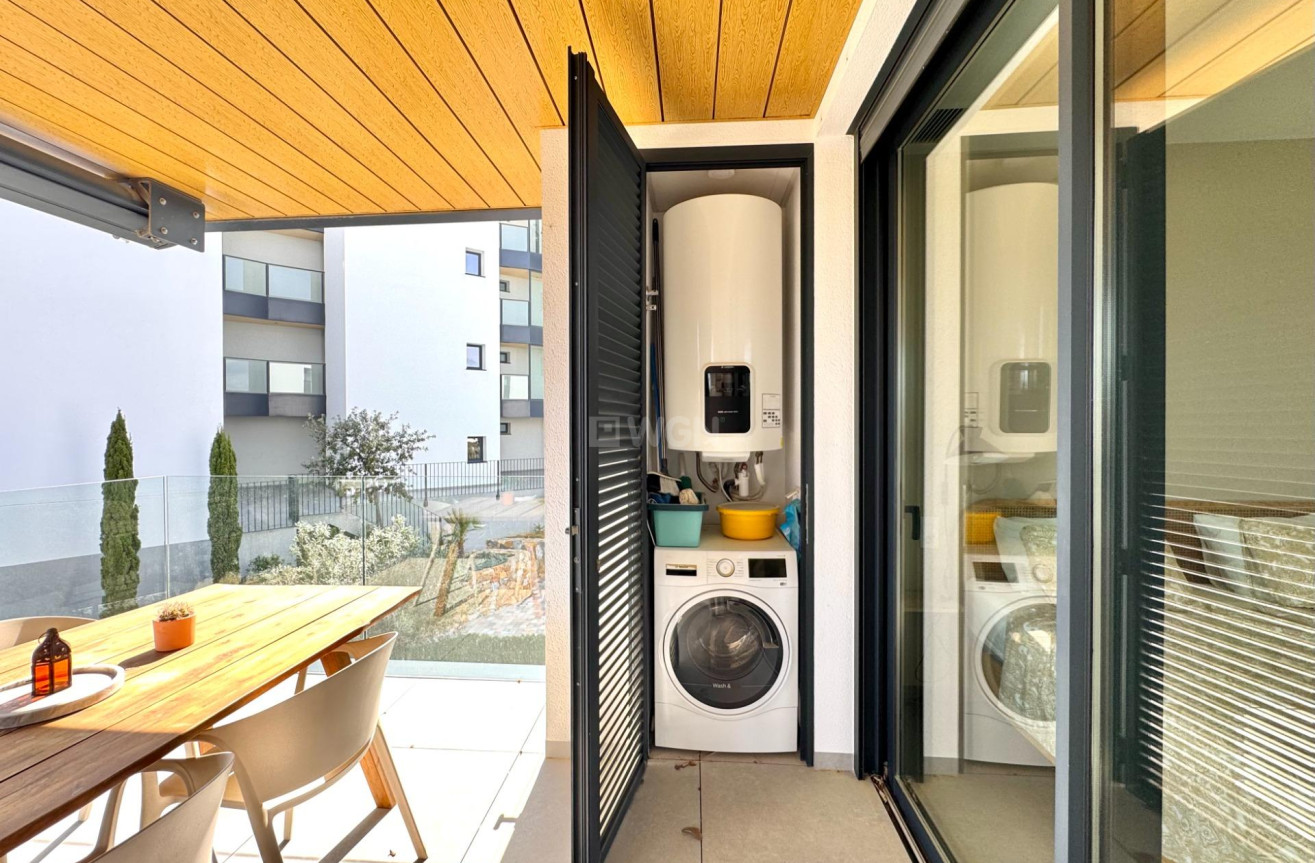 Resale - Apartment / flat - Orihuela - Las Colinas Golf