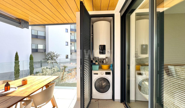 Resale - Apartment / flat - Orihuela - Las Colinas Golf