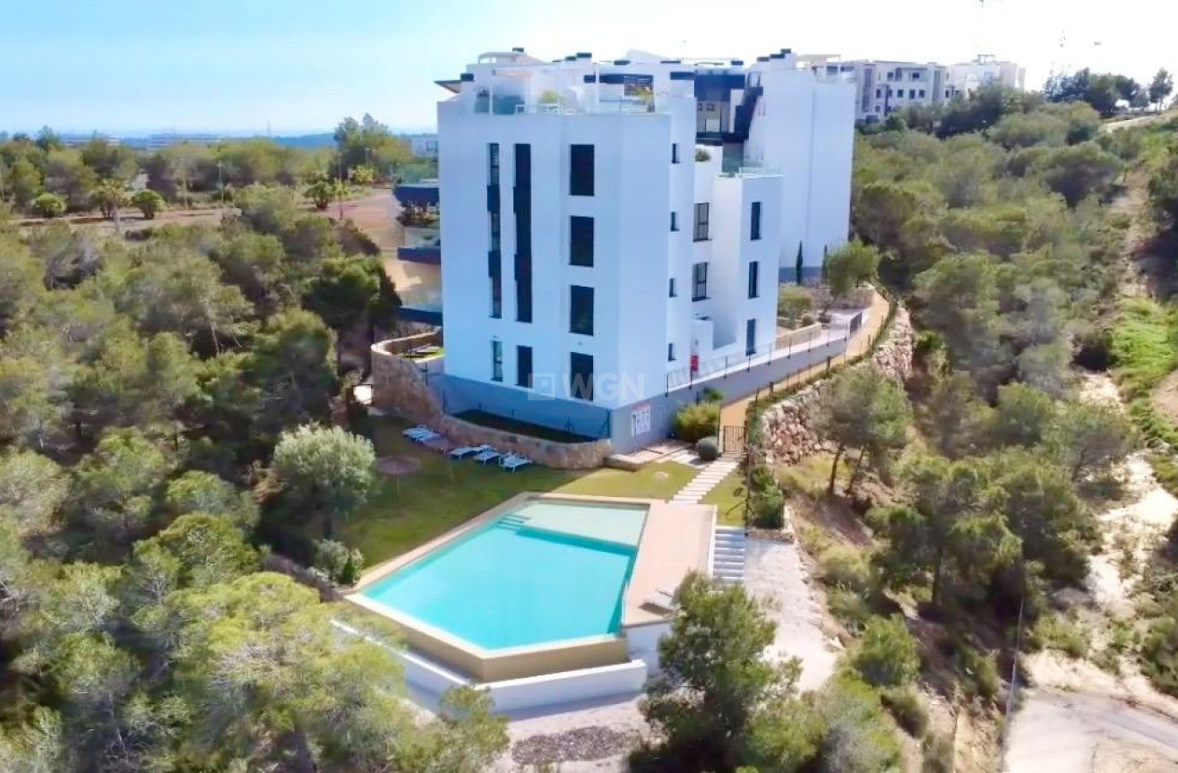Resale - Apartment / flat - Orihuela - Las Colinas Golf