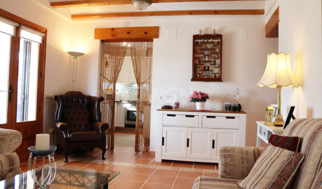 Odsprzedaż - Villa - Benigembla - Inland