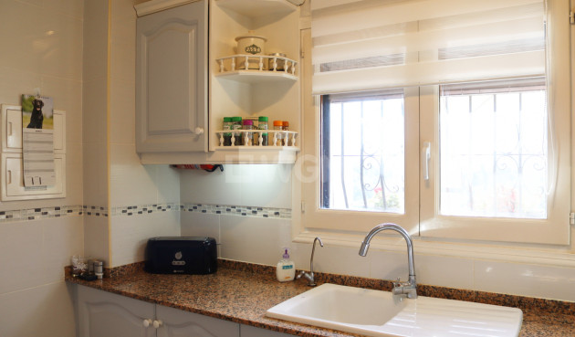 Odsprzedaż - Villa - Benigembla - Inland