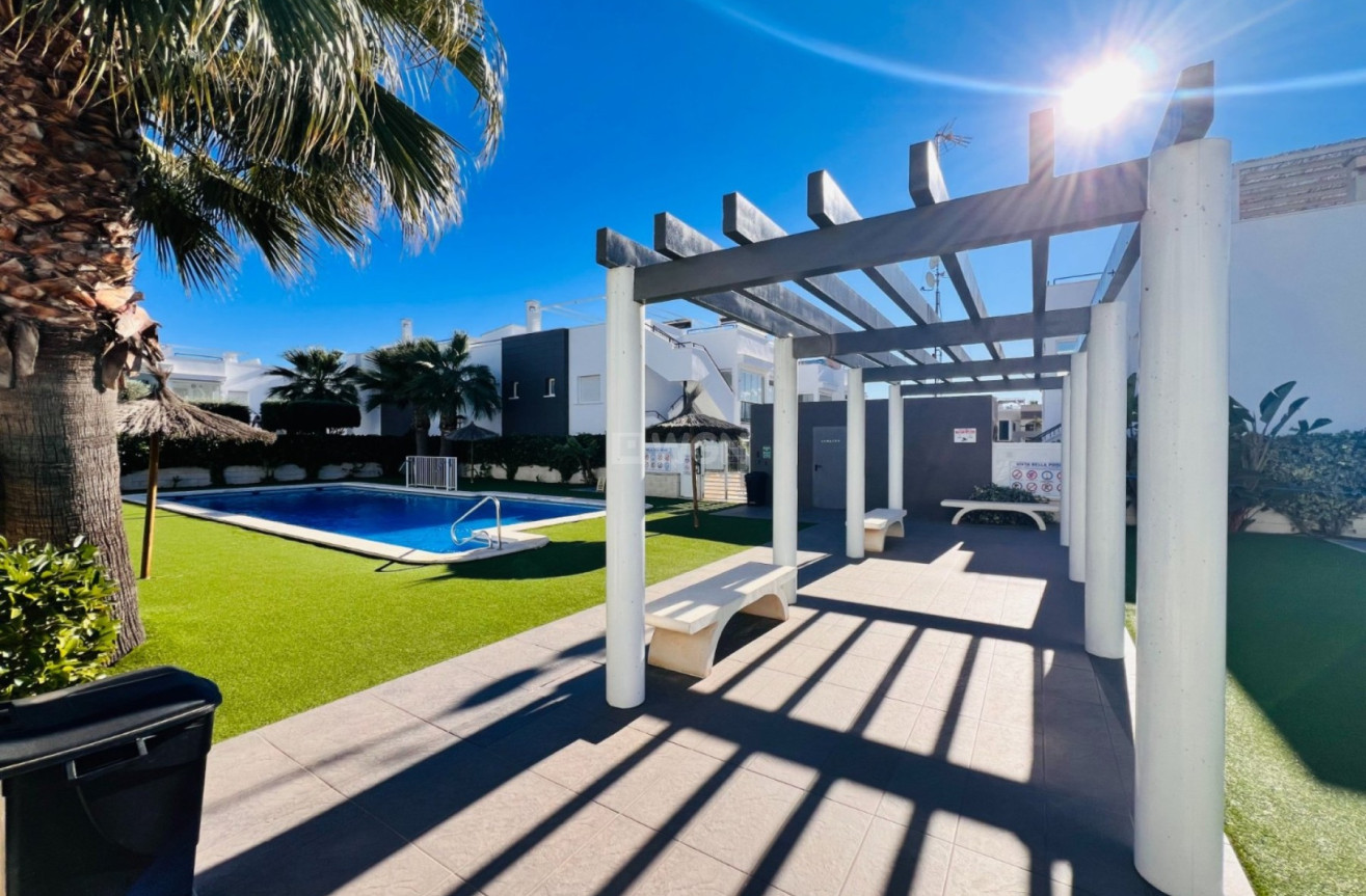 Odsprzedaż - Bungalow - Torrevieja - Costa Blanca