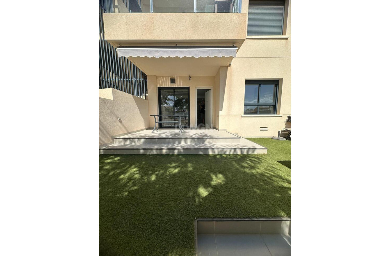 Reventa - Apartamento / piso - Pilar de la Horadada - Costa Blanca