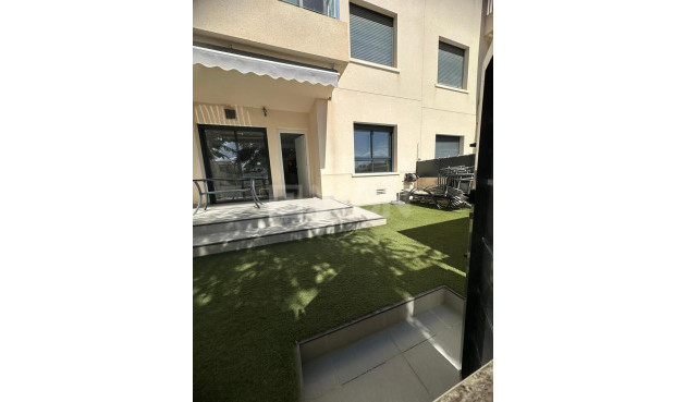 Reventa - Apartamento / piso - Pilar de la Horadada - Costa Blanca