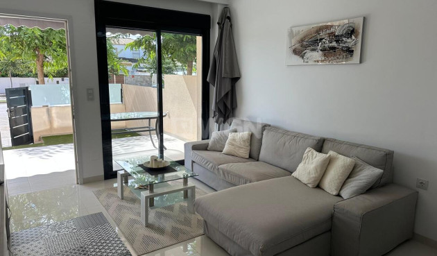 Reventa - Apartamento / piso - Pilar de la Horadada - Costa Blanca