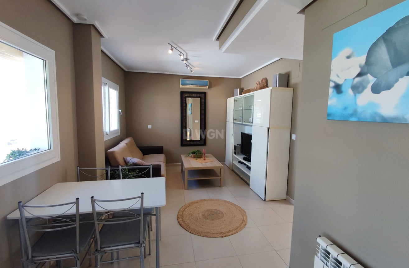 Odsprzedaż - Mieszkanie w bloku - Hacienda Riquelme Golf Resort - Inland