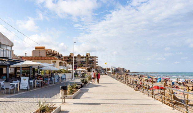 Odsprzedaż - Bungalow - Torrevieja - La Mata