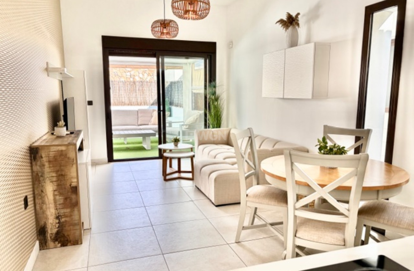 Odsprzedaż - Villa - Cabo Roig - Costa Blanca