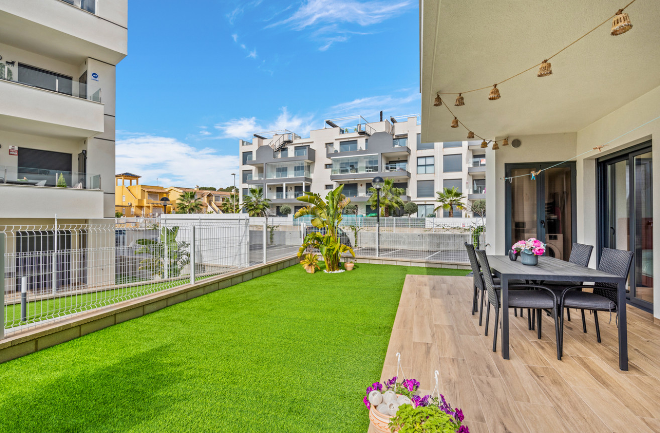 Odsprzedaż - Mieszkanie w bloku - Villamartin - Costa Blanca