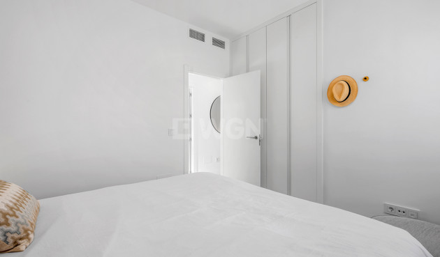 Odsprzedaż - Villa - Mar de Cristal - Costa Calida