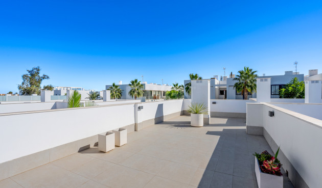 Odsprzedaż - Villa - Mar de Cristal - Costa Calida