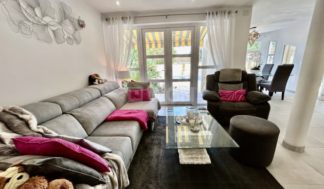 Wiederverkauf - Villa - Cabo Roig - Costa Blanca