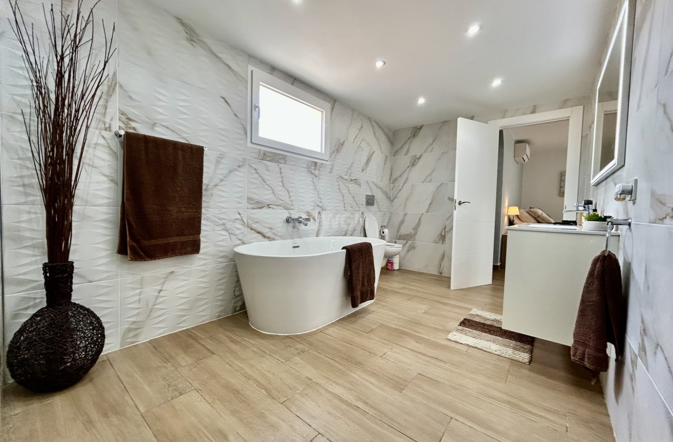 Wiederverkauf - Villa - Cabo Roig - Costa Blanca