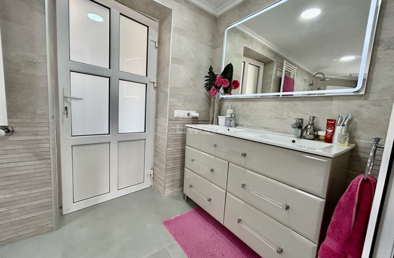 Wiederverkauf - Villa - Cabo Roig - Costa Blanca