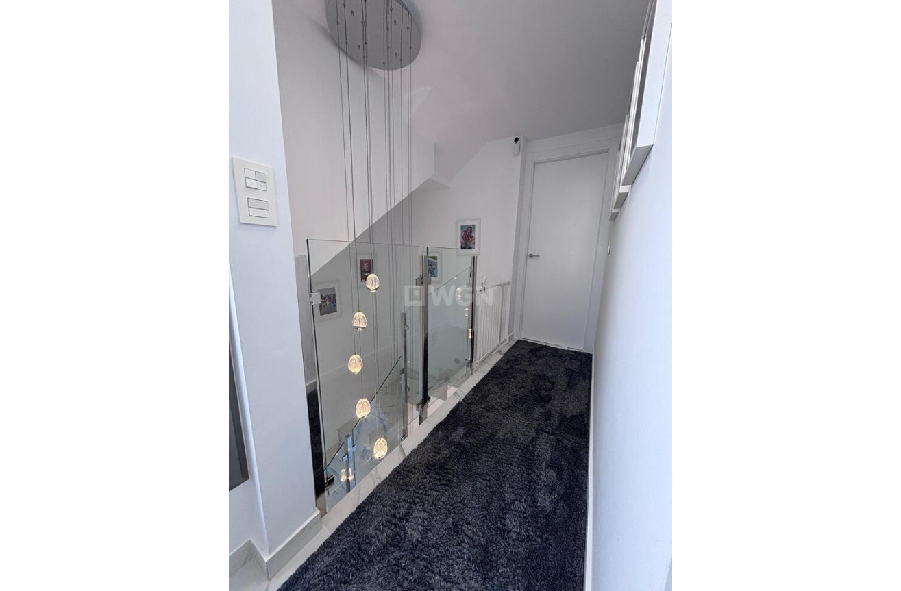 Wiederverkauf - Villa - Villamartin - Costa Blanca