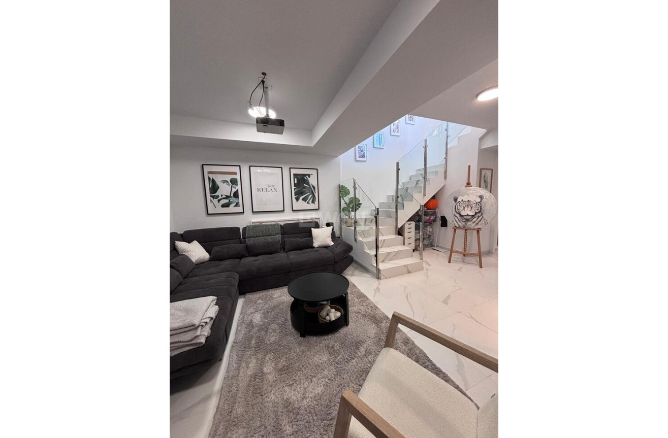 Wiederverkauf - Villa - Villamartin - Costa Blanca