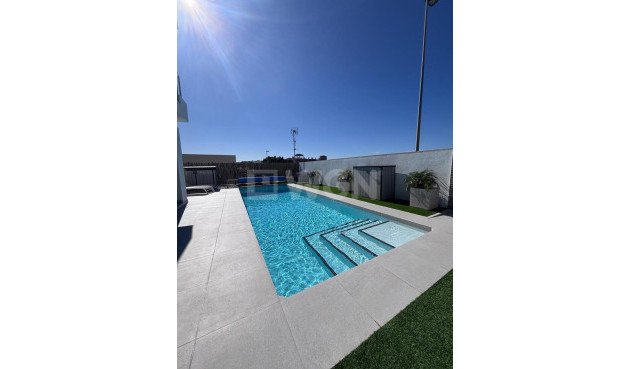 Wiederverkauf - Villa - Villamartin - Costa Blanca