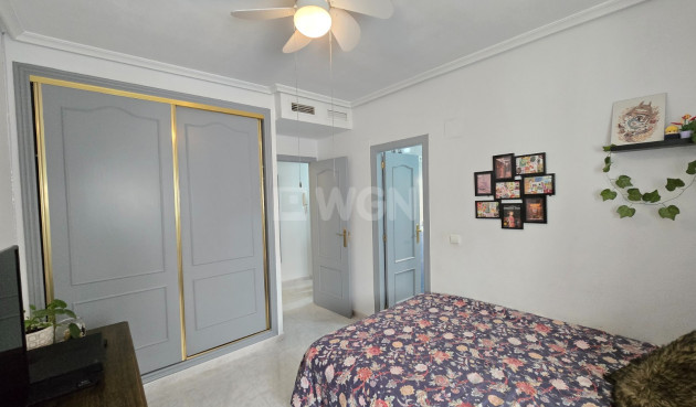 Resale - Apartment / flat - Los Montesinos - Costa Blanca