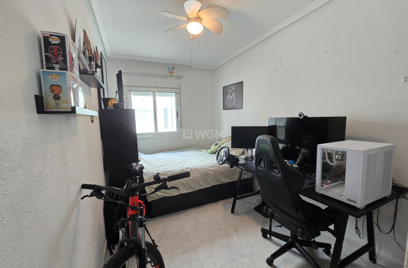 Resale - Apartment / flat - Los Montesinos - Costa Blanca