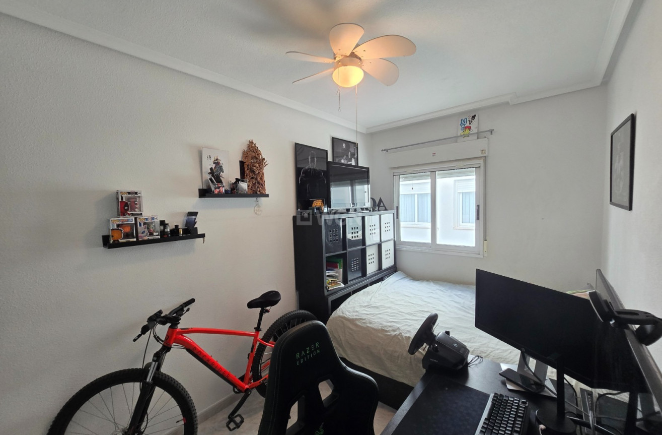 Resale - Apartment / flat - Los Montesinos - Costa Blanca