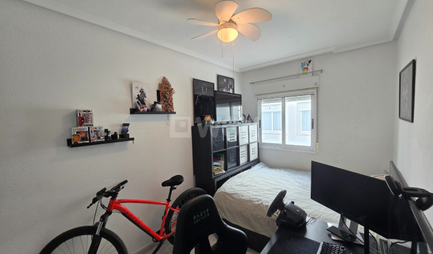 Resale - Apartment / flat - Los Montesinos - Costa Blanca