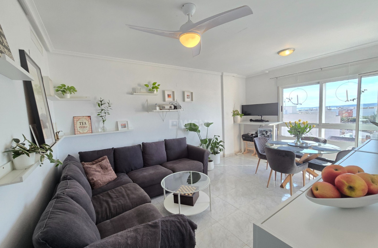 Resale - Apartment / flat - Los Montesinos - Costa Blanca