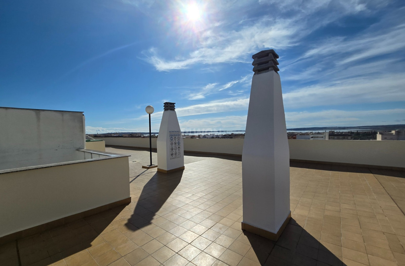 Resale - Apartment / flat - Los Montesinos - Costa Blanca