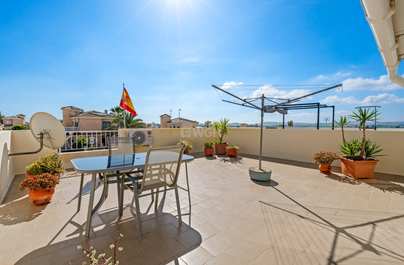 Resale - Villa - La Marina - Costa Blanca