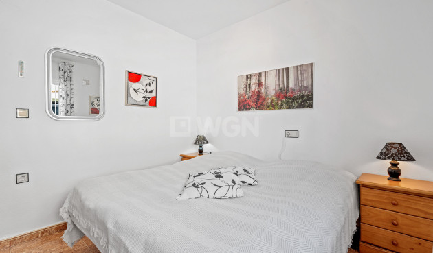 Resale - Villa - La Marina - Costa Blanca