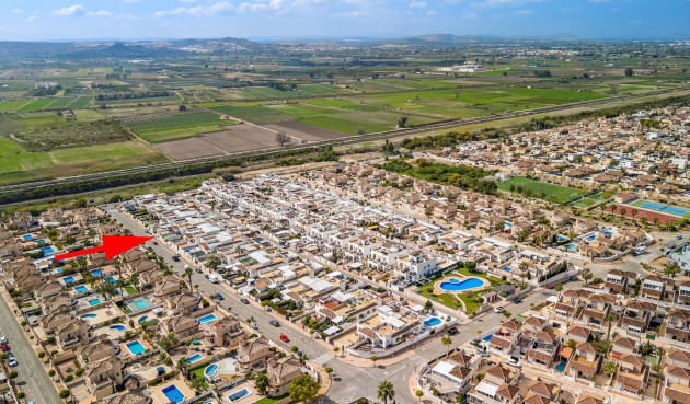 Resale - Villa - La Marina - Costa Blanca