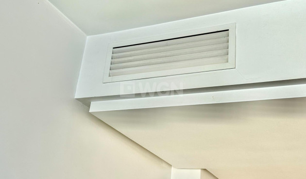 Resale - Apartment / flat - Torrevieja - Centro