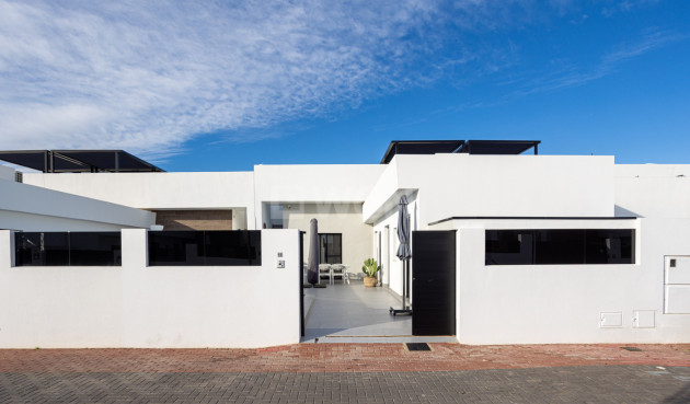 Reventa - Villa - Torre Pacheco - Inland