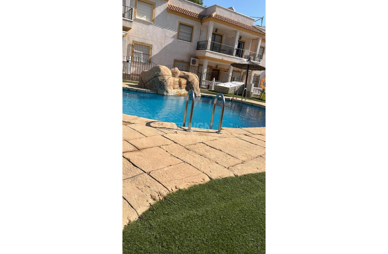 Resale - Apartment / flat - Algorfa - Costa Blanca