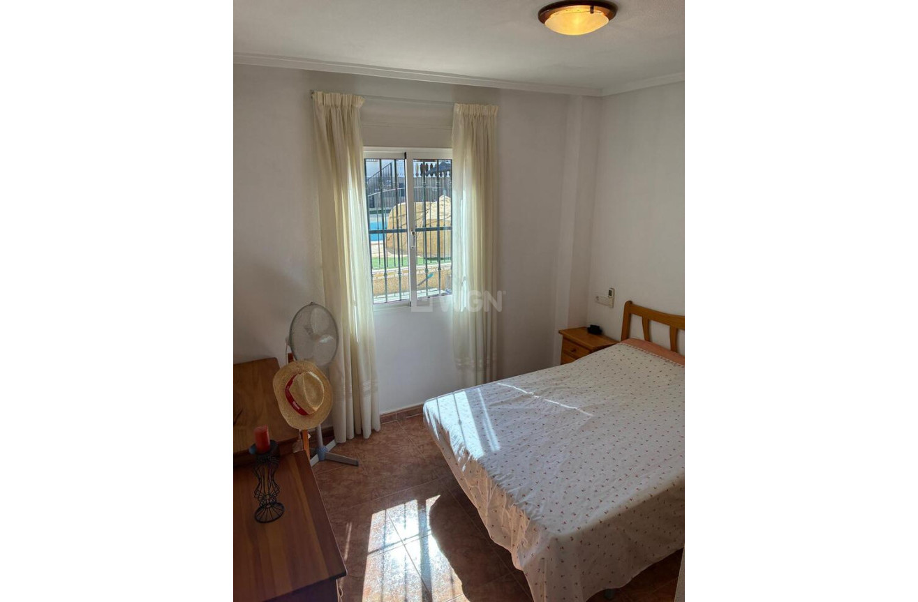 Resale - Apartment / flat - Algorfa - Costa Blanca