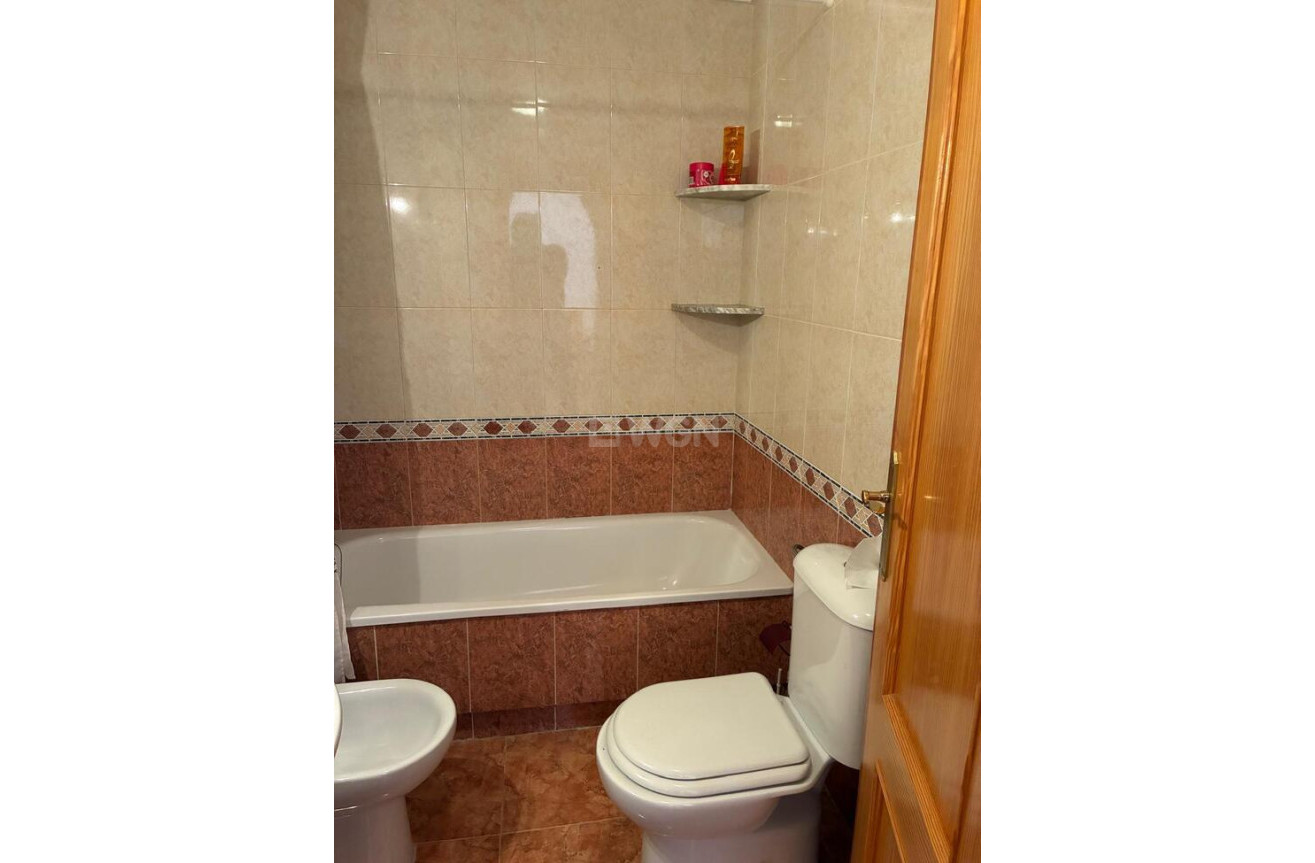 Resale - Apartment / flat - Algorfa - Costa Blanca