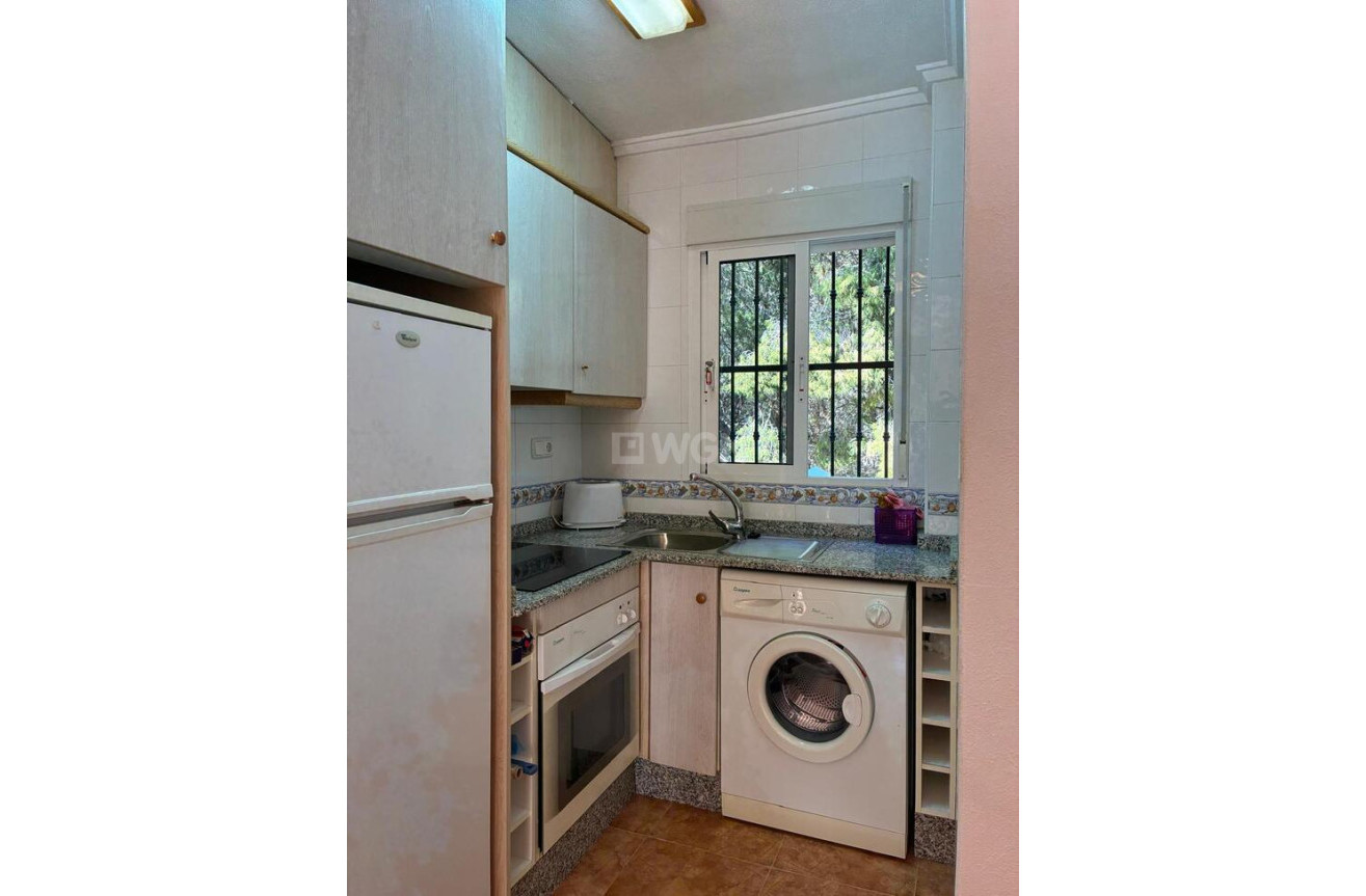 Resale - Apartment / flat - Algorfa - Costa Blanca