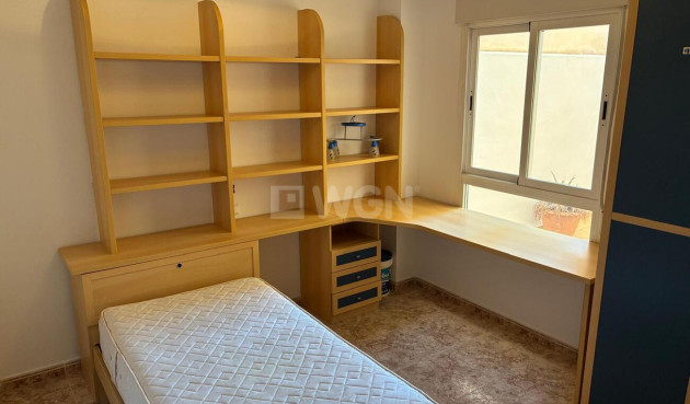 Resale - Apartment / flat - Almoradí - Costa Blanca