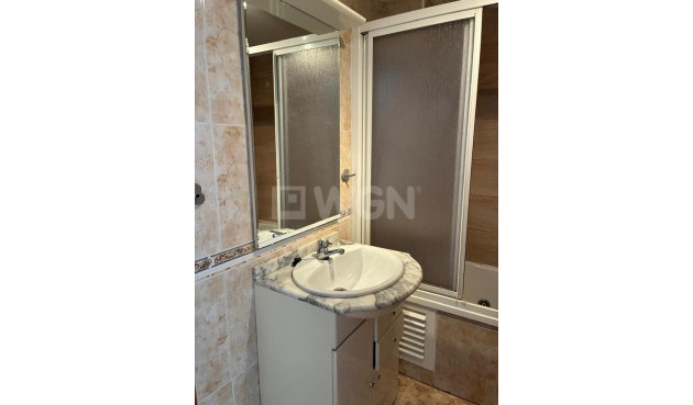 Resale - Apartment / flat - Almoradí - Costa Blanca