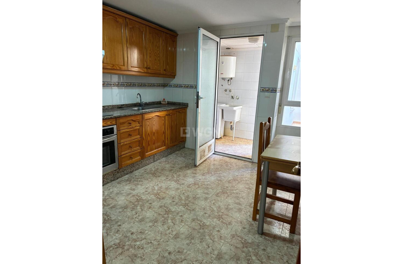 Resale - Apartment / flat - Almoradí - Costa Blanca