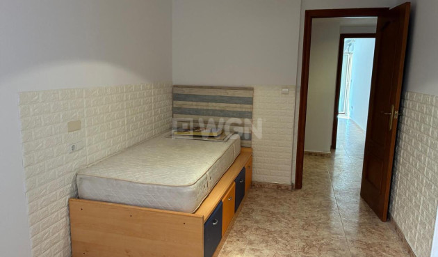 Resale - Apartment / flat - Almoradí - Costa Blanca