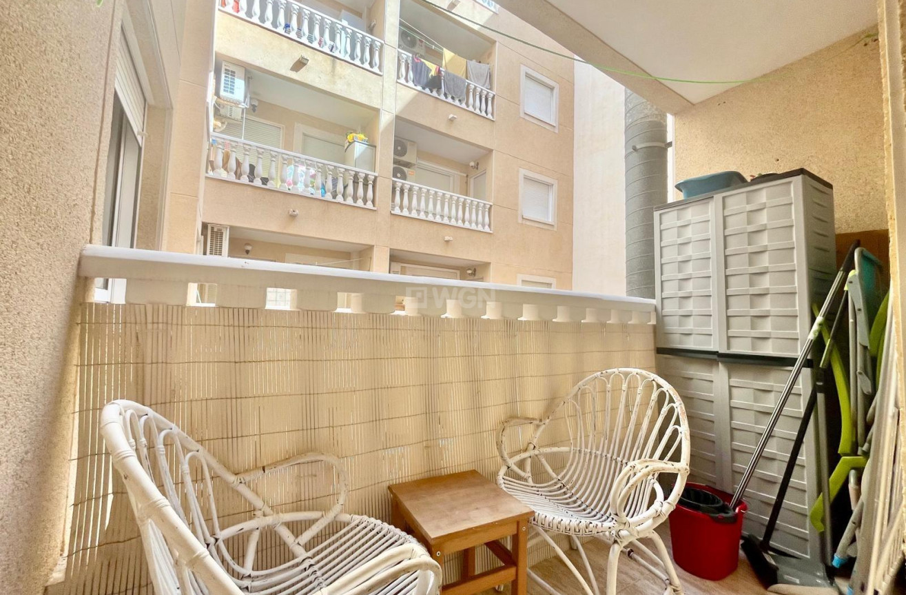 Resale - Apartment / flat - Torrevieja - Acequion